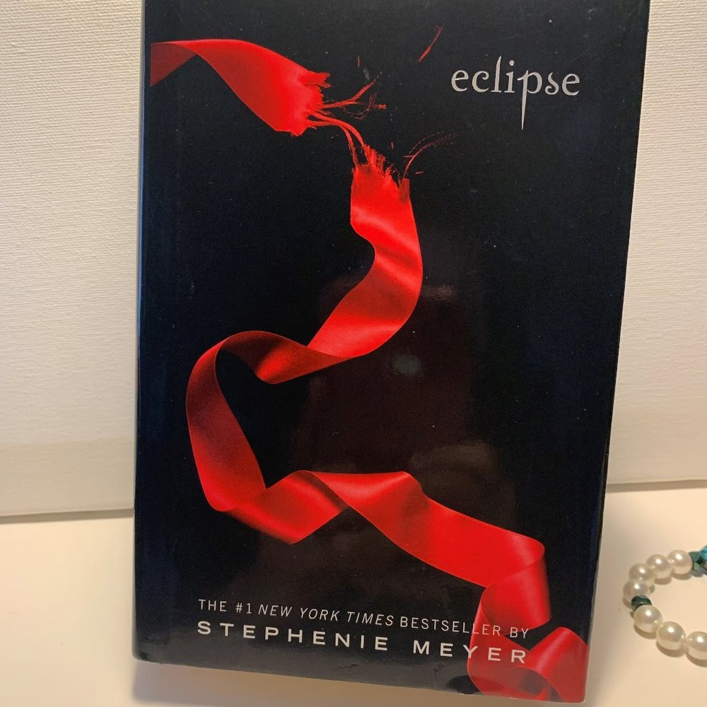 Eclipse Stephenie Meyer Hard Cover.